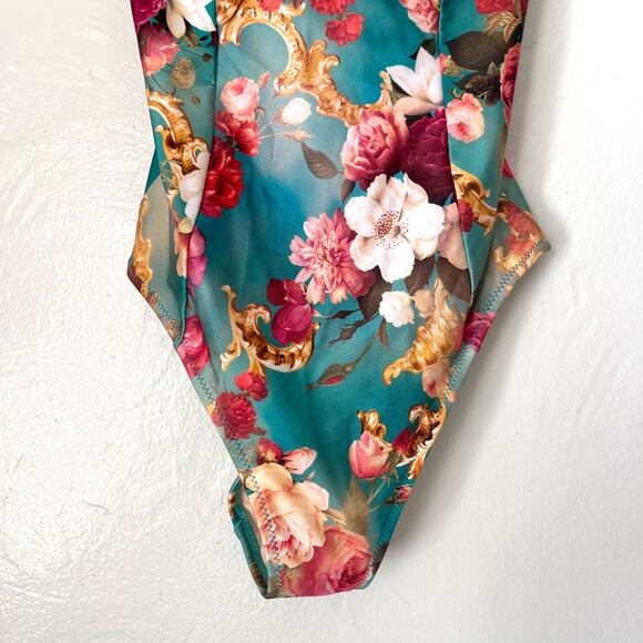 L'AGENCE NWT Amie Roses Underwire One Piece Swimsuit in Multi Size S - Picture 7 of 13